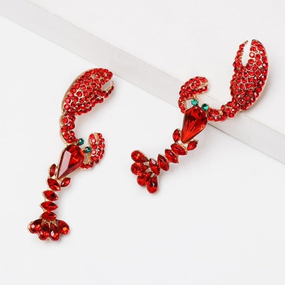 "Luey" Lobster Earrings Rhinestone Earrings